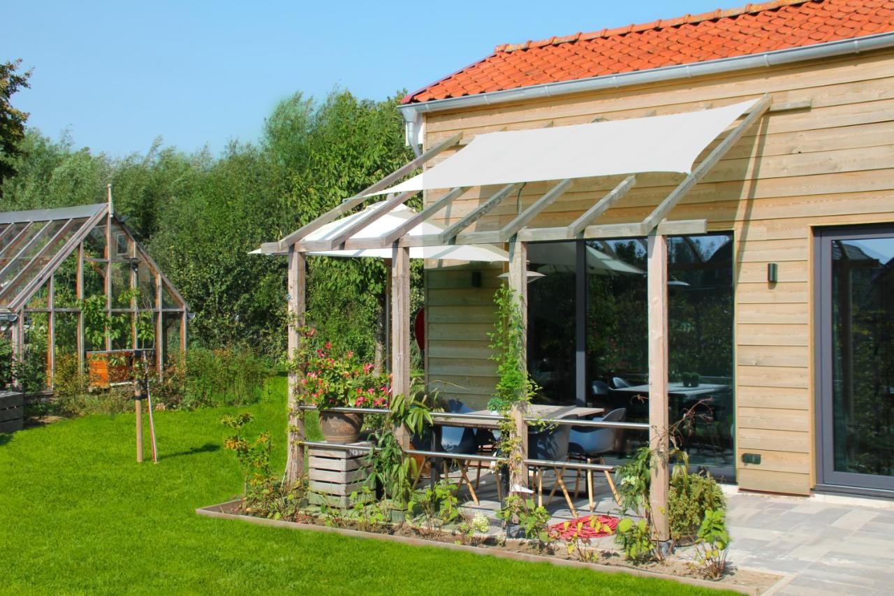 Hoeve Altena Cottage Woudrichem Exterior photo